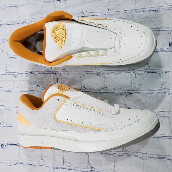 Nike Air Jordan Retro MENS 18 Low Craft Sail Melon Tint-Light